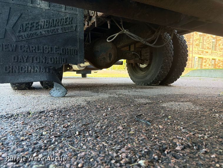 image for item FT6661 1989 International 1654 box truck