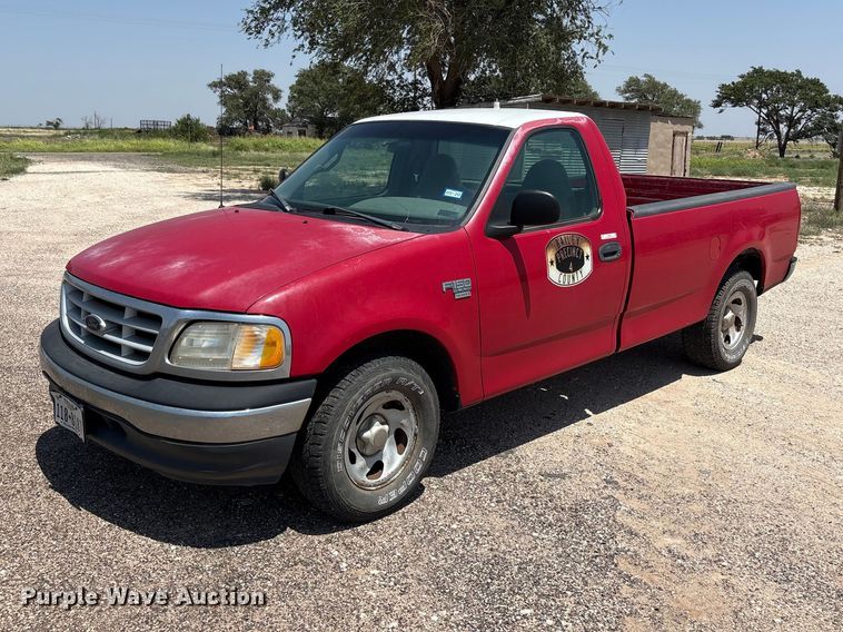 1999 Ford F150 pickup truck