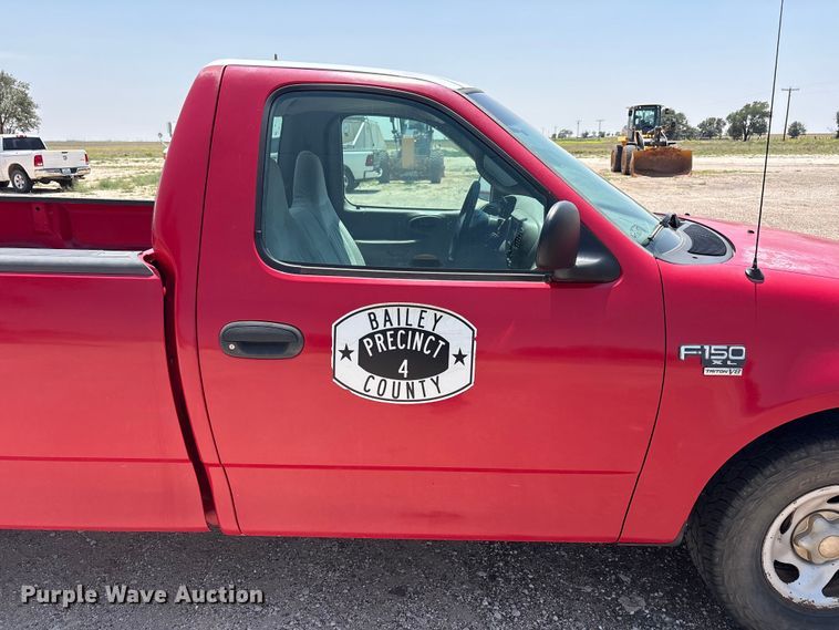 image for item JM9406 1999 Ford F150 pickup truck