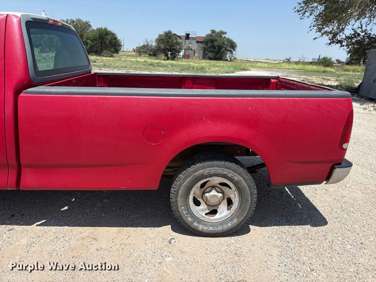 image for item JM9406 1999 Ford F150 pickup truck