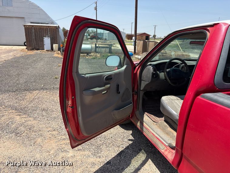 image for item JM9406 1999 Ford F150 pickup truck