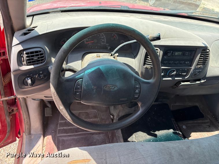 image for item JM9406 1999 Ford F150 pickup truck