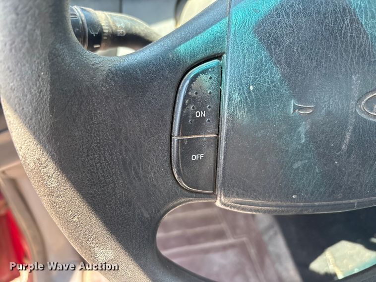 image for item JM9406 1999 Ford F150 pickup truck