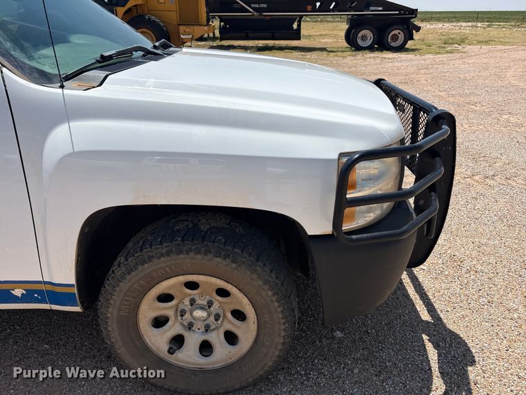 image for item JM9409 2011 Chevrolet Silverado 1500 Crew Cab dump flatbed pickup truck