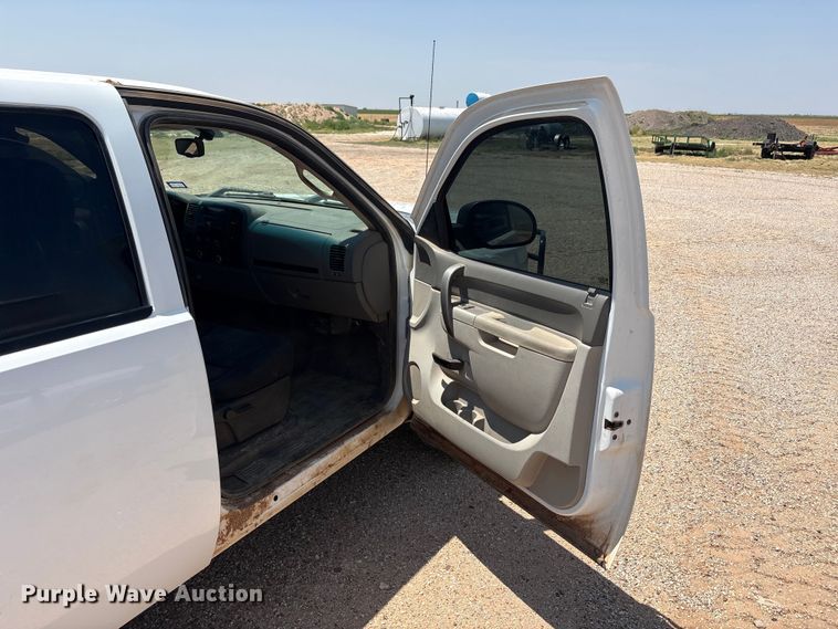image for item JM9409 2011 Chevrolet Silverado 1500 Crew Cab dump flatbed pickup truck