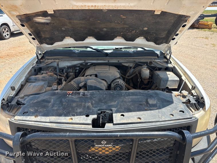 image for item JM9409 2011 Chevrolet Silverado 1500 Crew Cab dump flatbed pickup truck