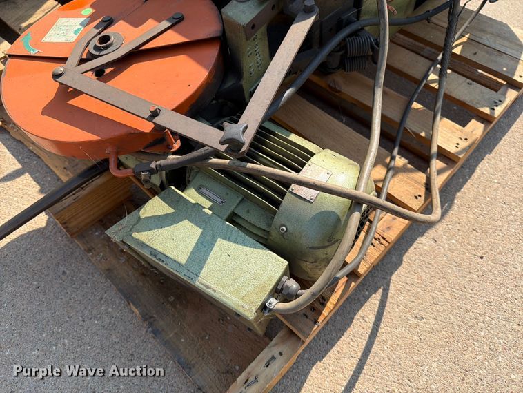 image for item MZ9875 (2) chop saws