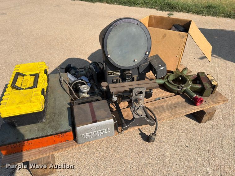 image for item MZ9878 Tools