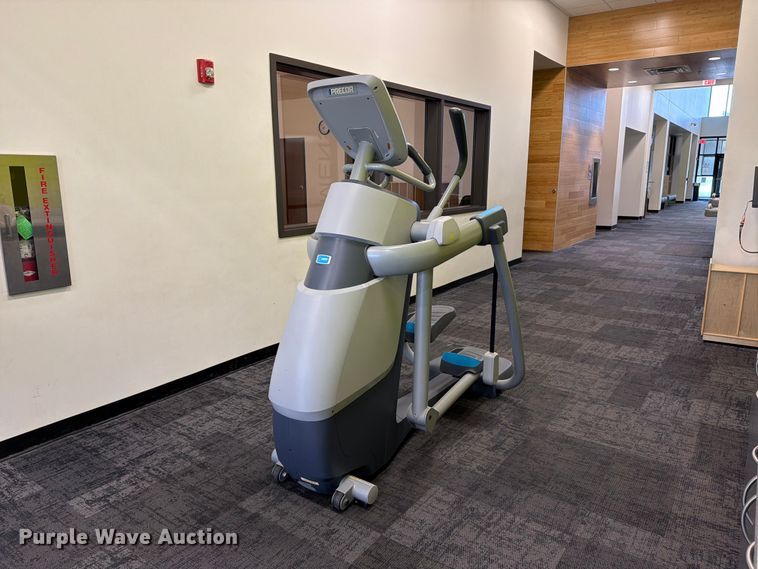 image for item MZ9886 Precor AMT 835 adaptive motion trainer machine