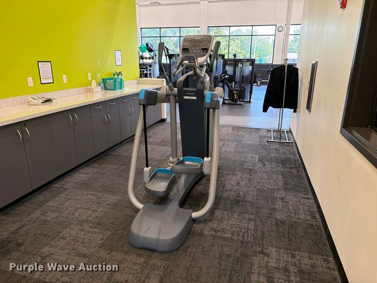image for item MZ9886 Precor AMT 835 adaptive motion trainer machine