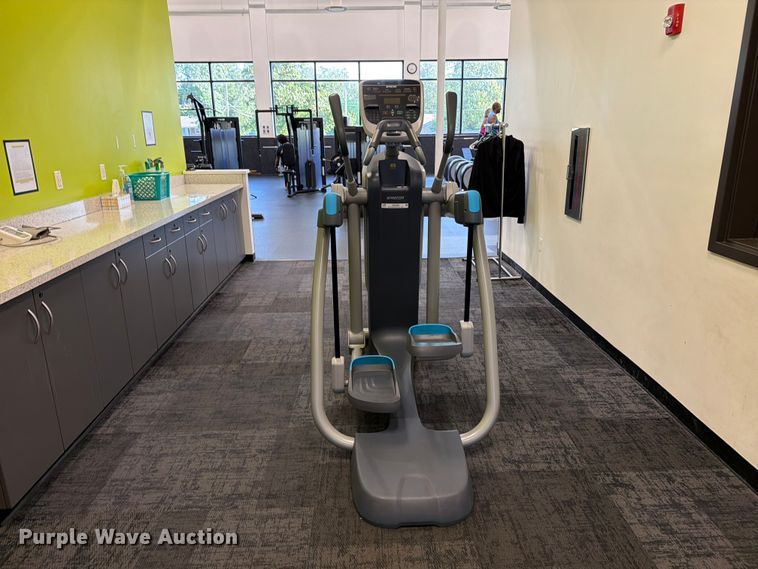 image for item MZ9886 Precor AMT 835 adaptive motion trainer machine