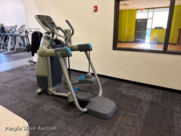 image for item MZ9886 Precor AMT 835 adaptive motion trainer machine