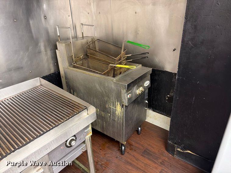 image for item MZ9918 Restaurant equipment