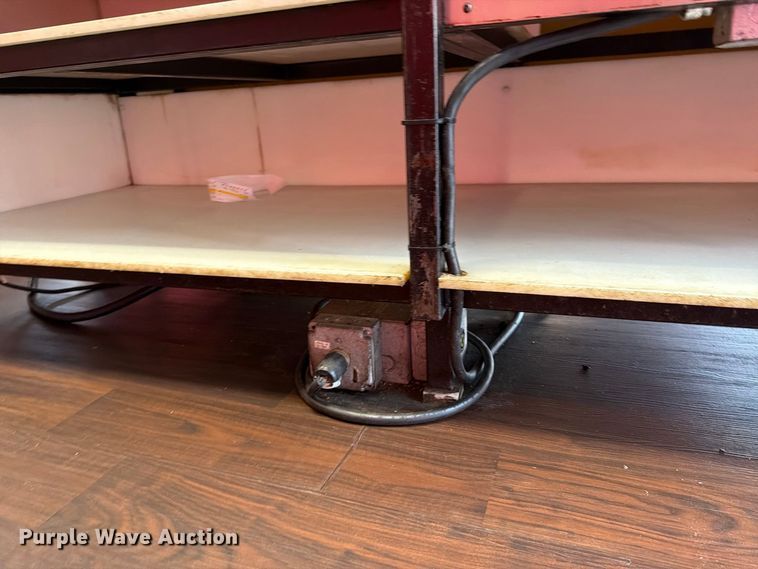 image for item MZ9920 Restaurant equipment