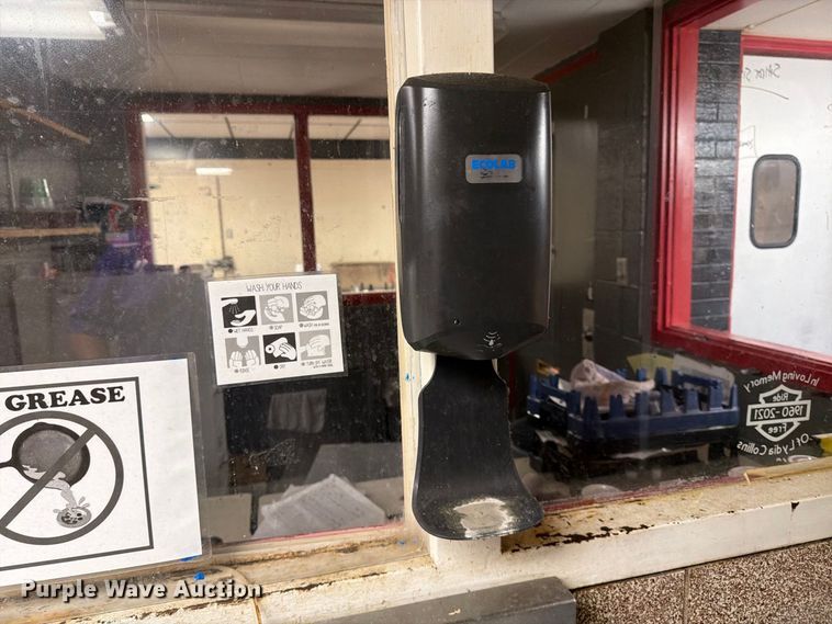 image for item MZ9921 Restaurant equipment
