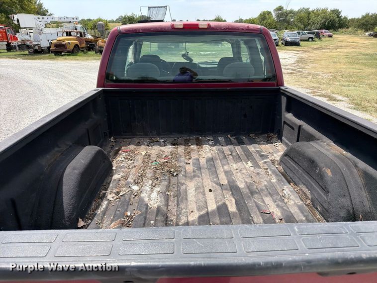 image for item MZ9930 2005 Chevrolet Silverado 1500 Crew Cab pickup truck