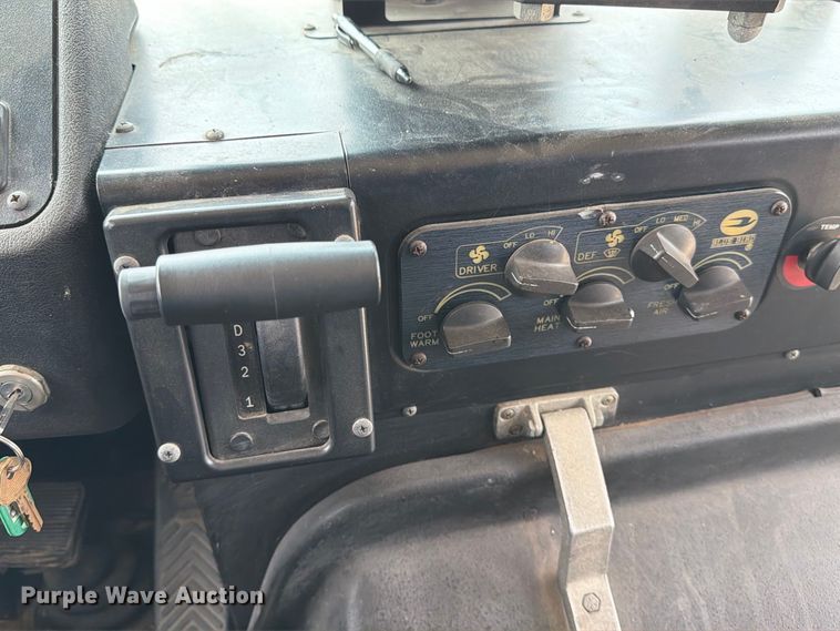 image for item MZ9932 2001 Blue Bird TC2000 school bus