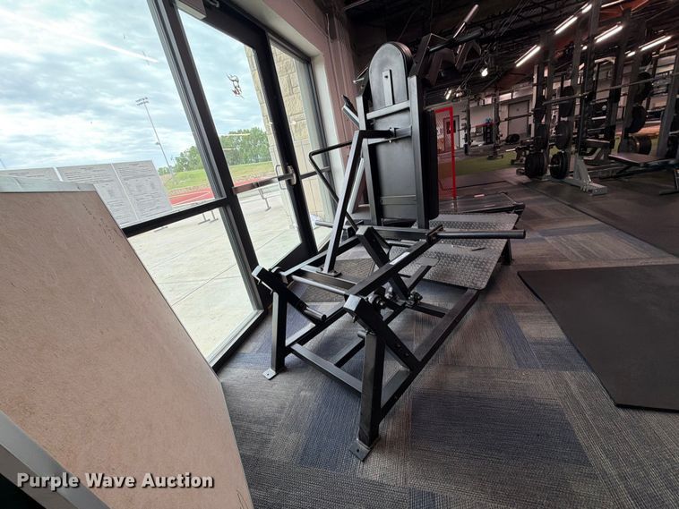 image for item MZ9934 Squat machine