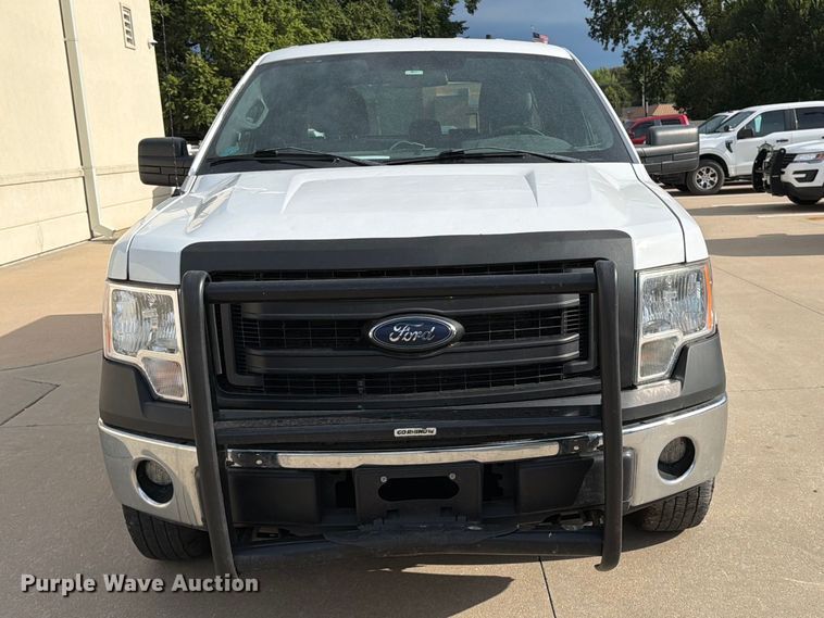 image for item MZ9986 2014 Ford F150 Ext. Cab pickup truck