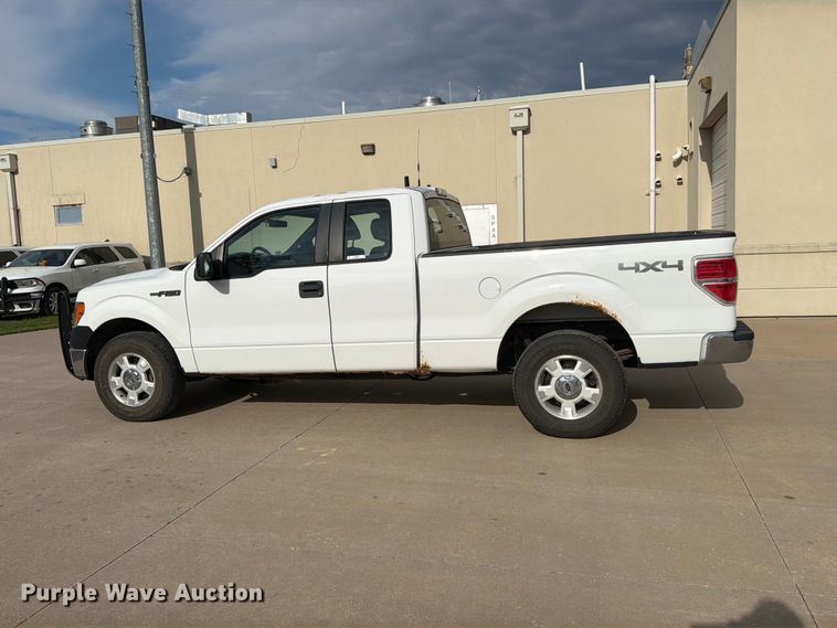 image for item MZ9986 2014 Ford F150 Ext. Cab pickup truck