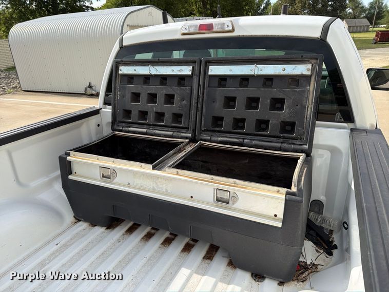 image for item MZ9986 2014 Ford F150 Ext. Cab pickup truck