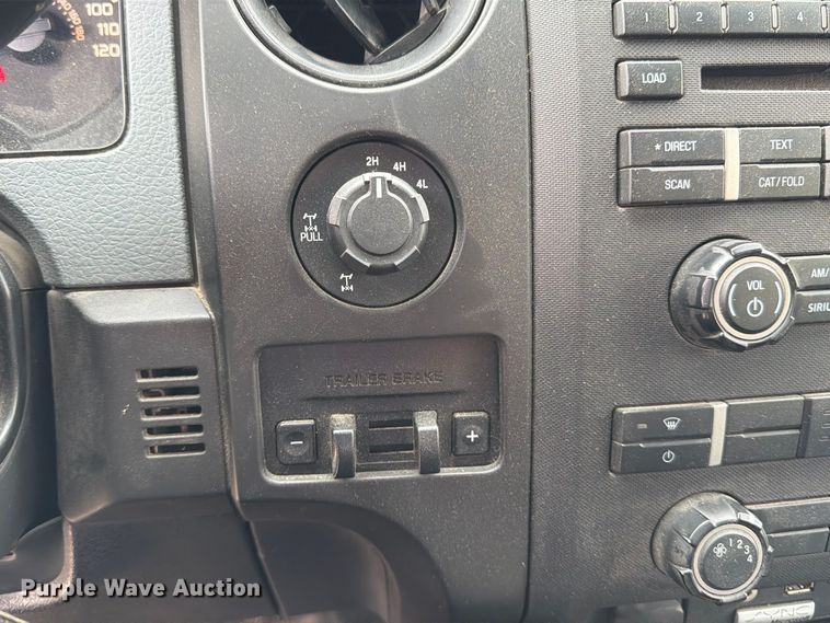 image for item MZ9986 2014 Ford F150 Ext. Cab pickup truck