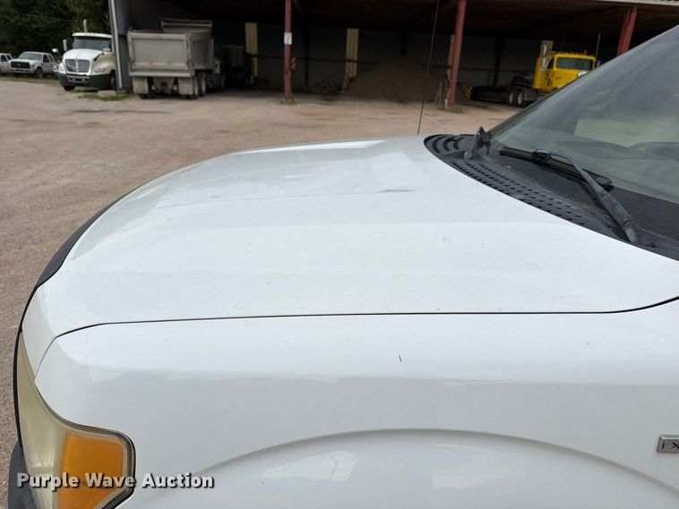 image for item MZ9987 2010 Ford F150 Ext. Cab pickup truck