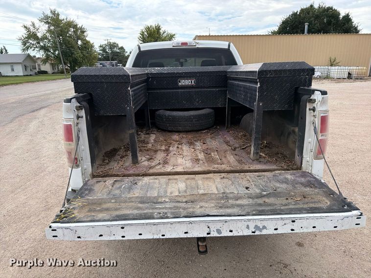 image for item MZ9987 2010 Ford F150 Ext. Cab pickup truck