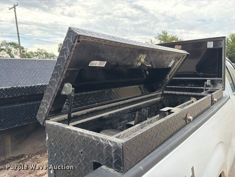 image for item MZ9987 2010 Ford F150 Ext. Cab pickup truck