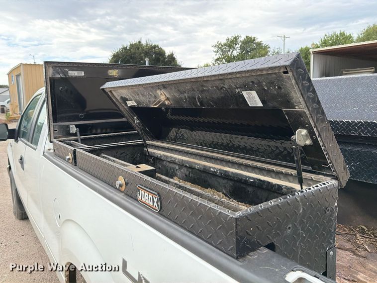 image for item MZ9987 2010 Ford F150 Ext. Cab pickup truck