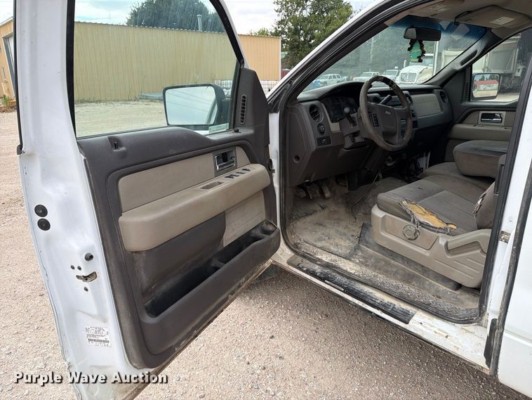 image for item MZ9987 2010 Ford F150 Ext. Cab pickup truck