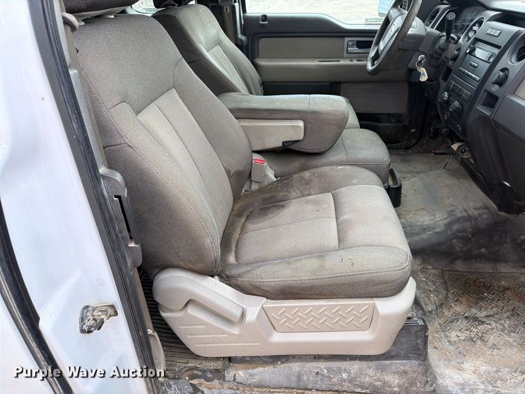 image for item MZ9987 2010 Ford F150 Ext. Cab pickup truck