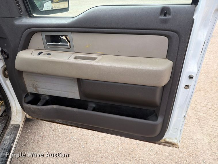 image for item MZ9987 2010 Ford F150 Ext. Cab pickup truck
