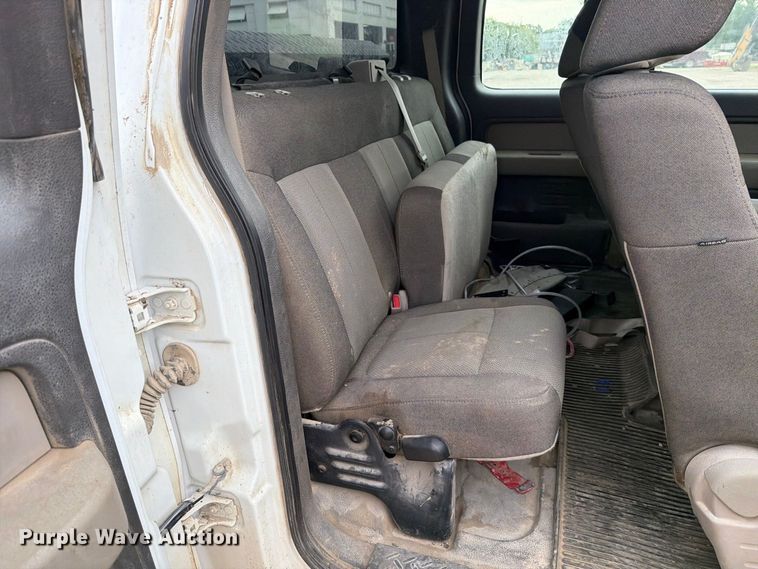 image for item MZ9987 2010 Ford F150 Ext. Cab pickup truck