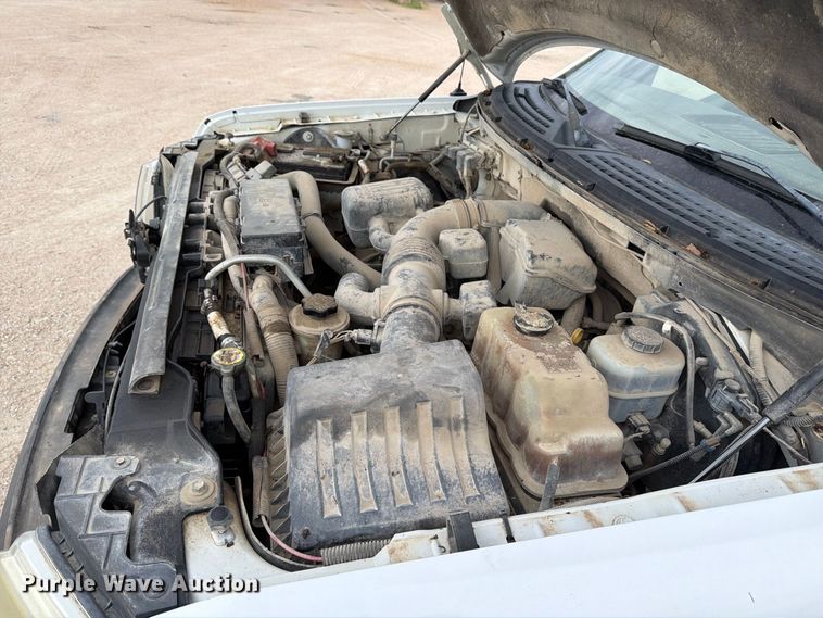 image for item MZ9987 2010 Ford F150 Ext. Cab pickup truck