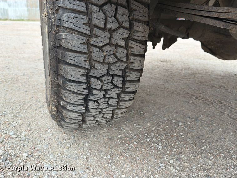 image for item MZ9987 2010 Ford F150 Ext. Cab pickup truck