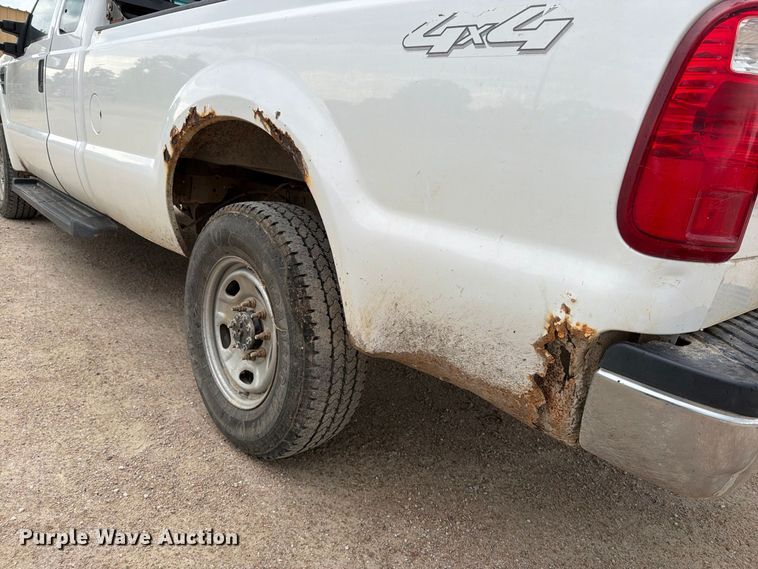 image for item MZ9989 2008 Ford F250 Super Duty Ext. Cab pickup truck