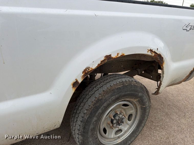 image for item MZ9989 2008 Ford F250 Super Duty Ext. Cab pickup truck