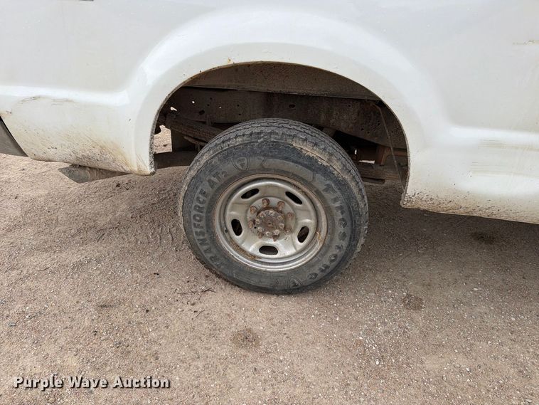 image for item MZ9989 2008 Ford F250 Super Duty Ext. Cab pickup truck