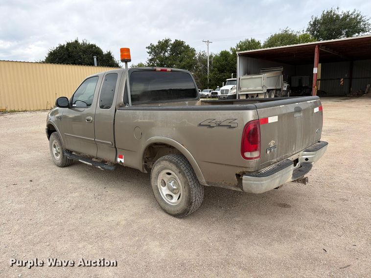 image for item MZ9990 2001 Ford F150 Ext. Cab pickup truck