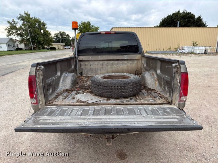 image for item MZ9990 2001 Ford F150 Ext. Cab pickup truck