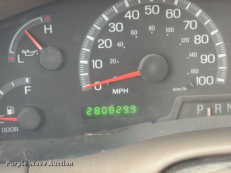 image for item MZ9990 2001 Ford F150 Ext. Cab pickup truck