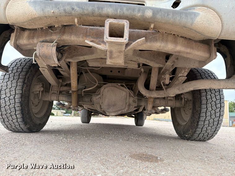 image for item MZ9990 2001 Ford F150 Ext. Cab pickup truck
