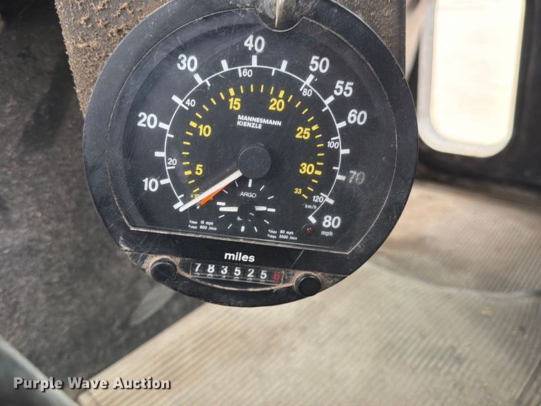 image for item MZ9991 1996 Freightliner FLD semi truck