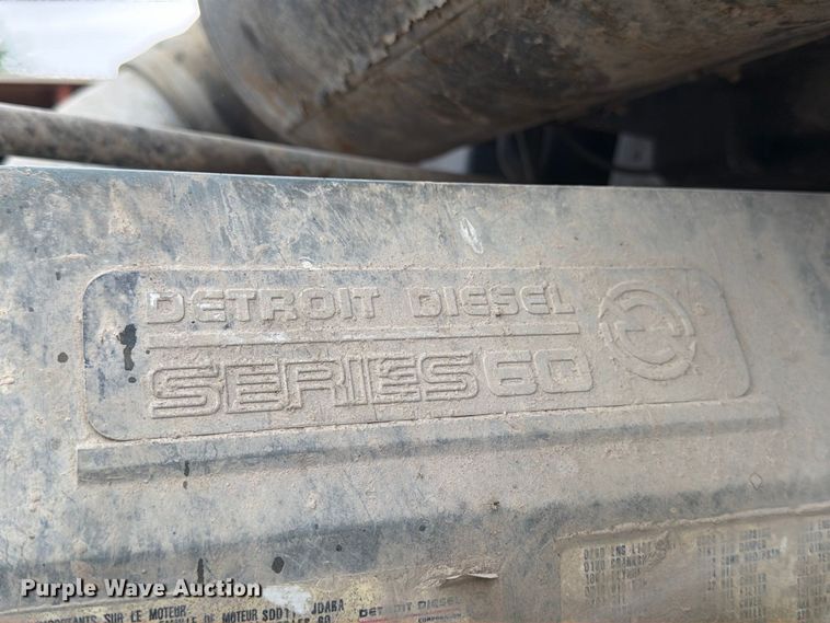 image for item MZ9991 1996 Freightliner FLD semi truck