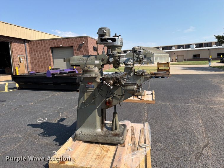 image for item NA9379 Bridgeport 139239 milling machine