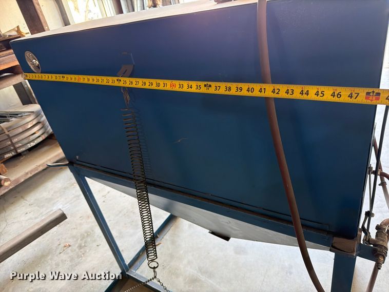 image for item NA9380 Cyclone sand blast cabinet