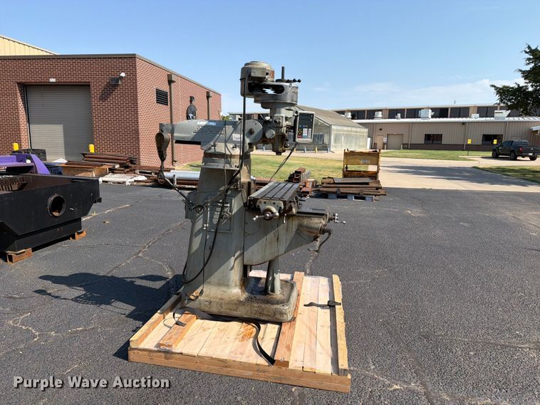 image for item NA9382 Bridgeport milling machine