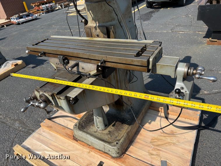 image for item NA9382 Bridgeport milling machine