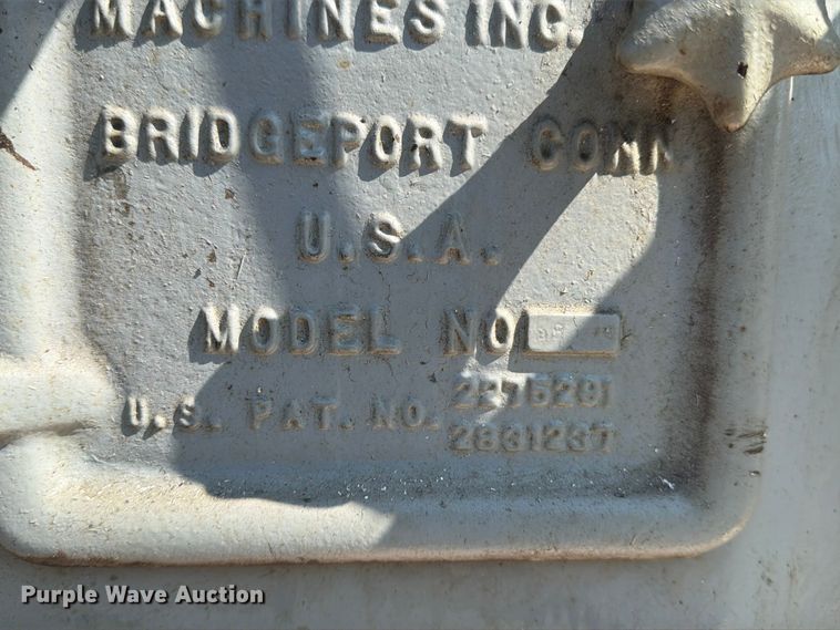 image for item NA9382 Bridgeport milling machine